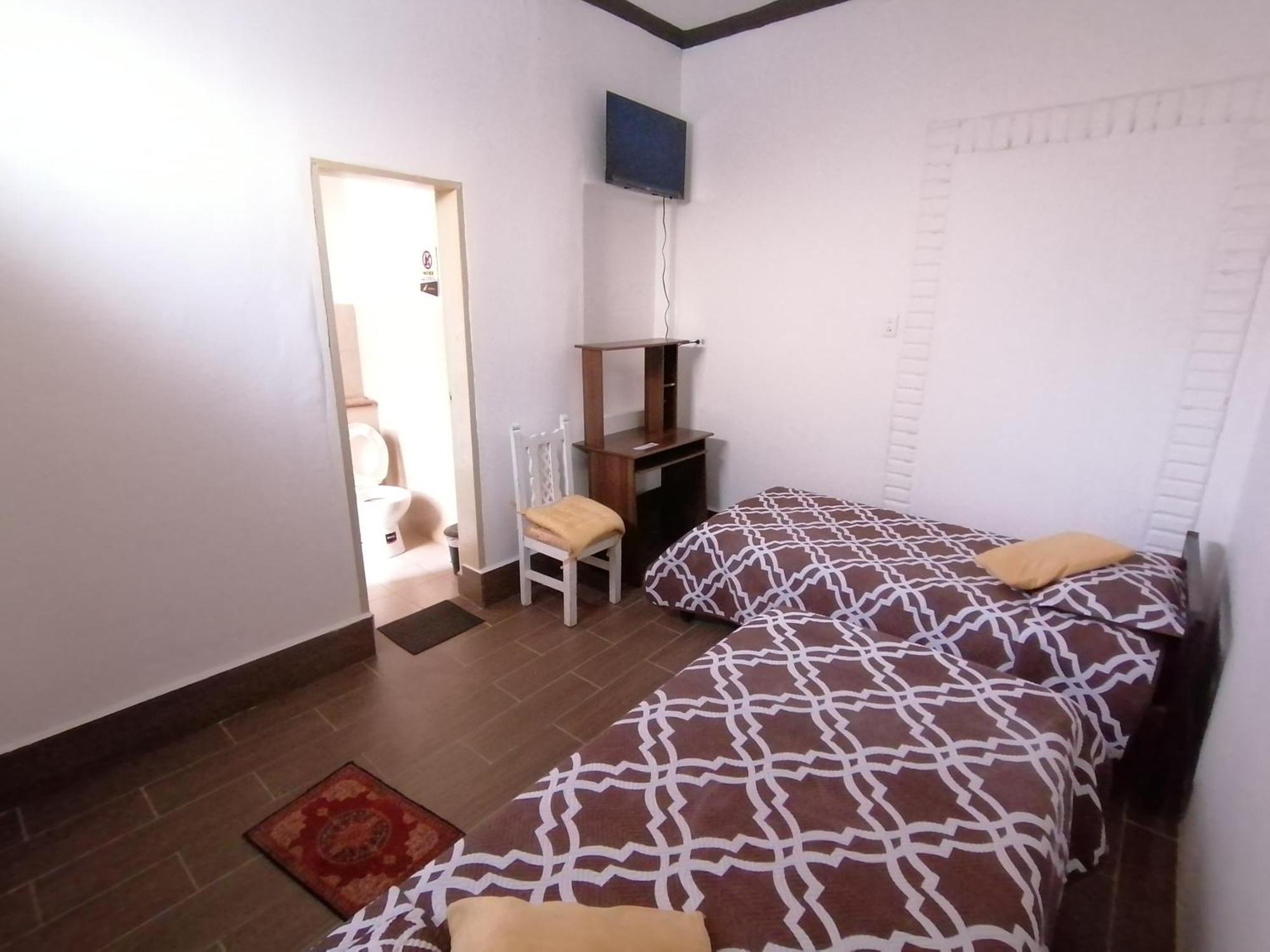 Galapagos Natural Life Hostel Quito Eksteriør billede